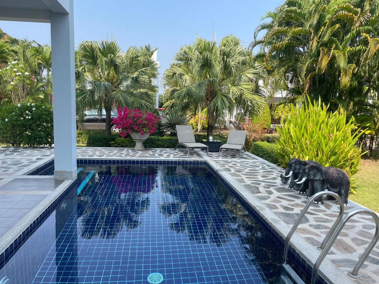 Seabreeze Villa Rayong Eksteriør bilde